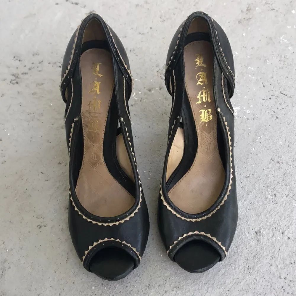 LAMB Heels  - Picture 3 of 8